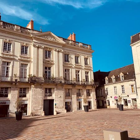 Club Napoleon Saumur Exterior foto